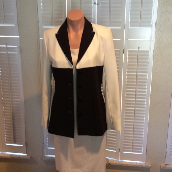 casual corner blazer